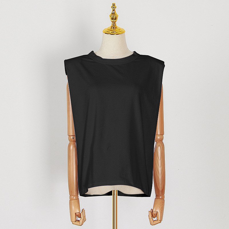Sleek Minimalist Sleeveless T-Shirt