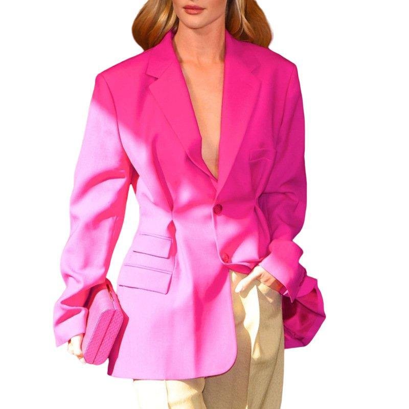 Blazer chic et polyvalent pour toutes les occasions.