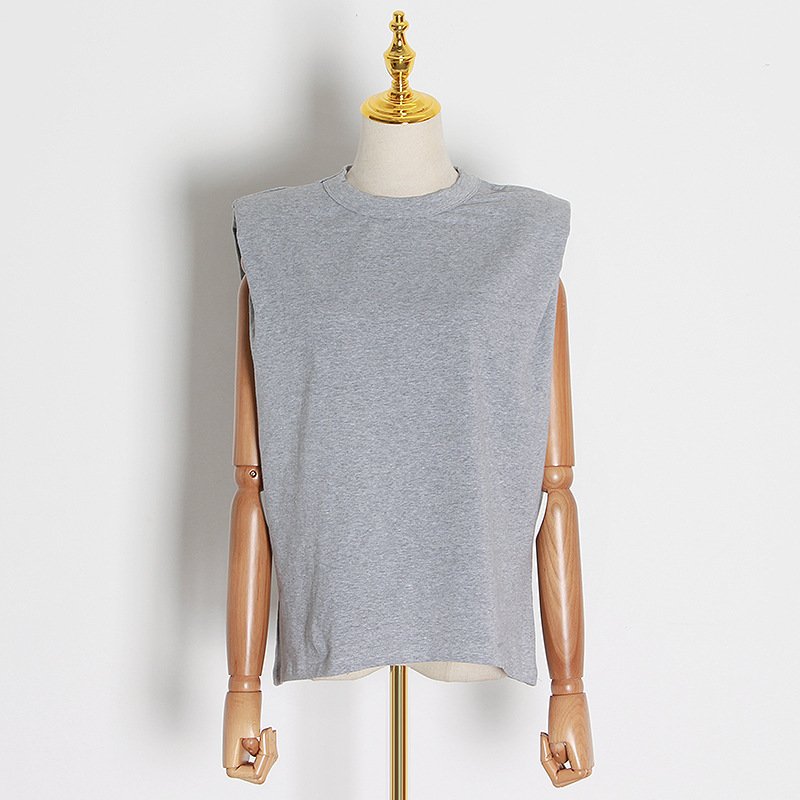 Sleek Minimalist Sleeveless T-Shirt