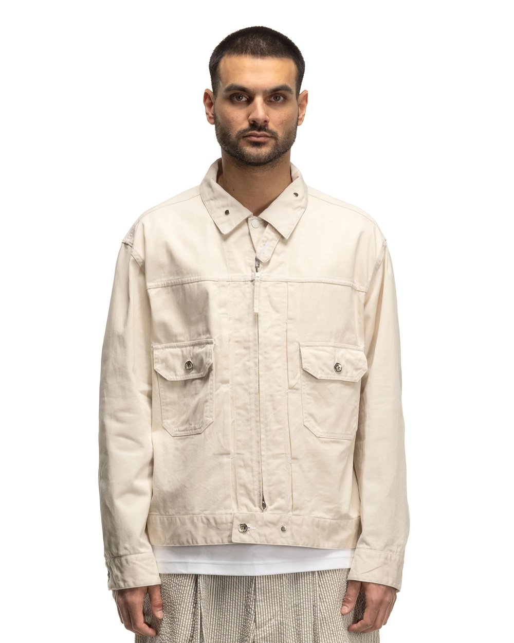 Versatile Chino Twill Trucker Jacket in Natural