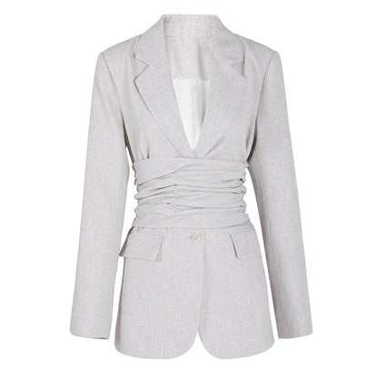 Blazer sophistiqué à taille portefeuille 