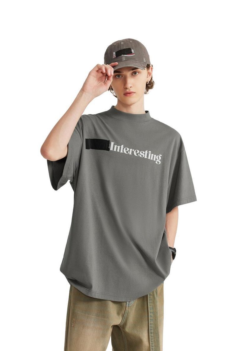 T-shirt imprimé style bande à col montant - Casual Cool redéfini 