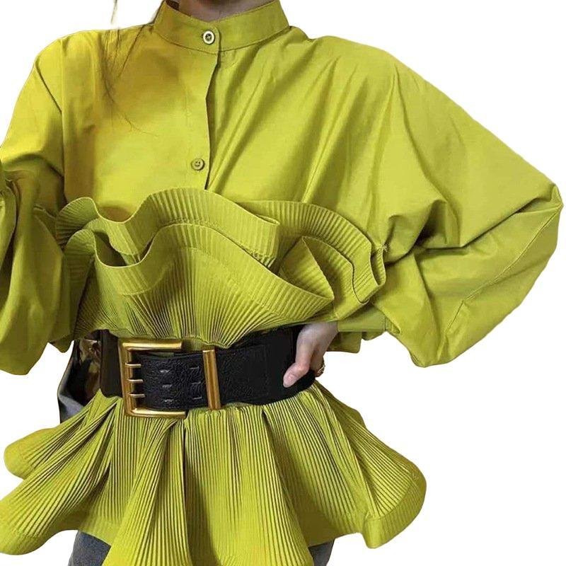 Blouse contemporaine à volants en coton impeccable 