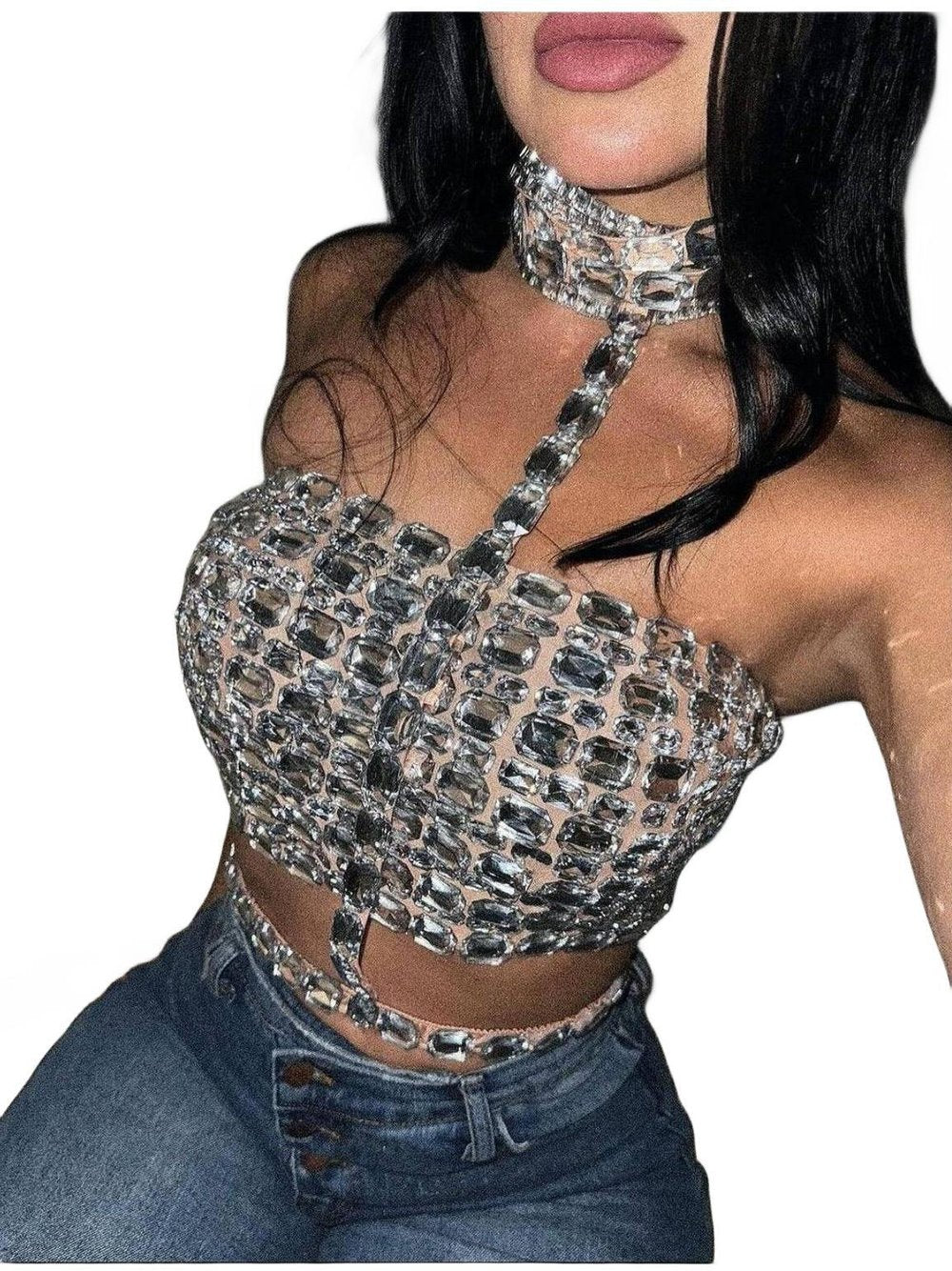 Top corto ceñido con cristales brillantes 